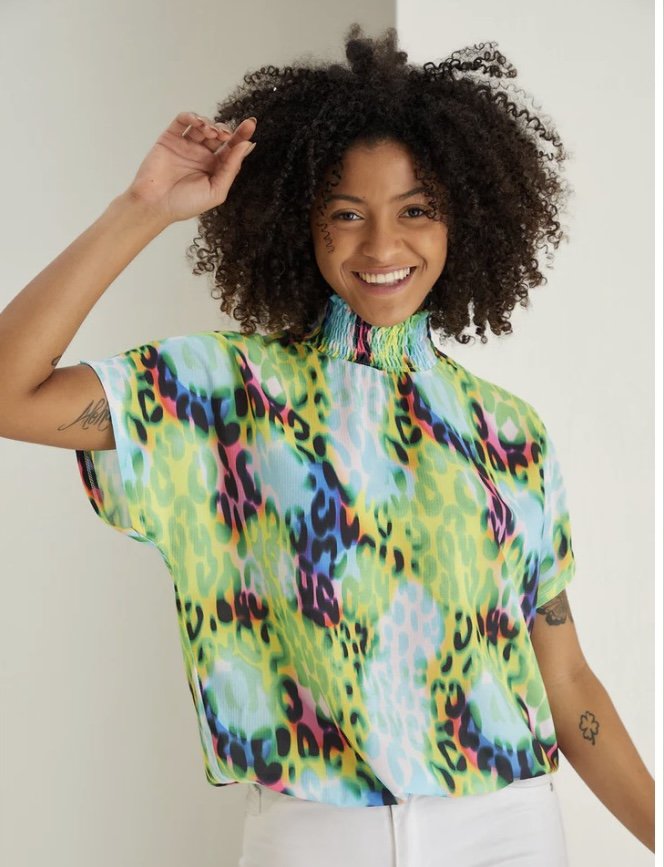 High neck short sleeve oversize leopard print top — Planet Tasteful
