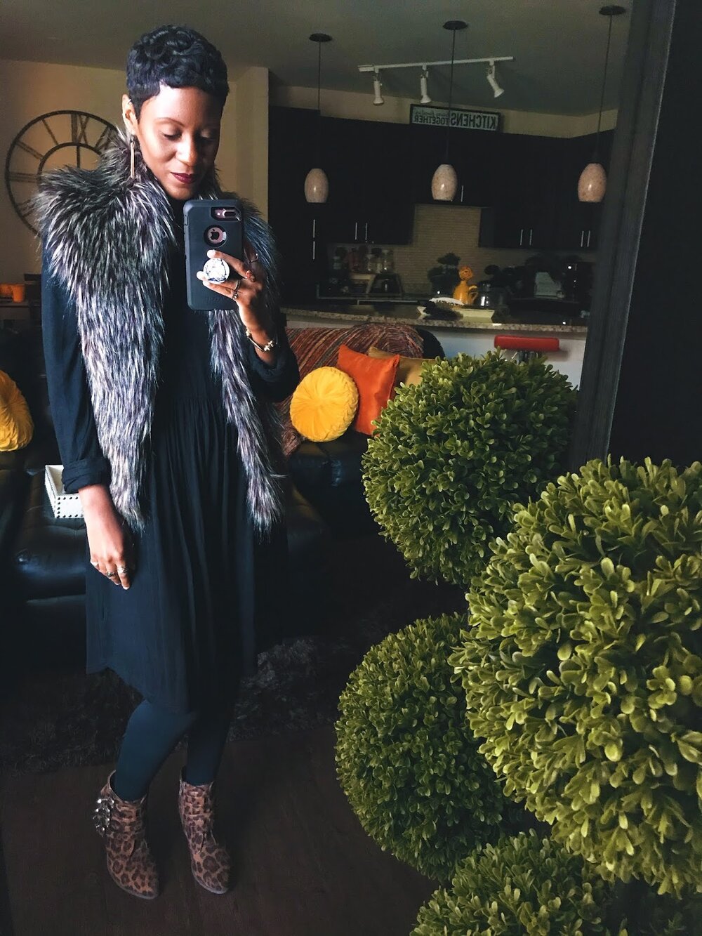 Quick OOTD: Cheetah Print Shoes and Fur Vests That Make You Feel Super Fancy!