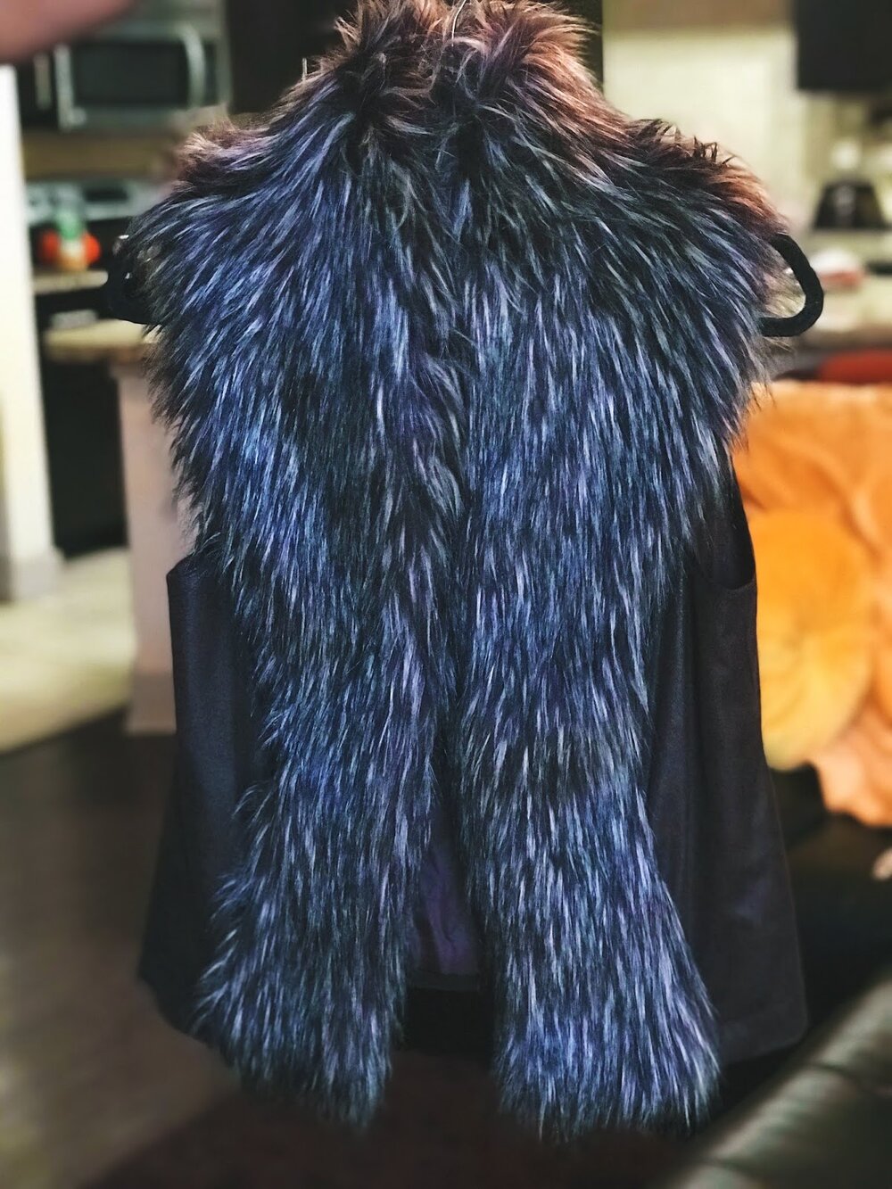 Quick OOTD: Cheetah Print Shoes and Fur Vests That Make You Feel Super Fancy!