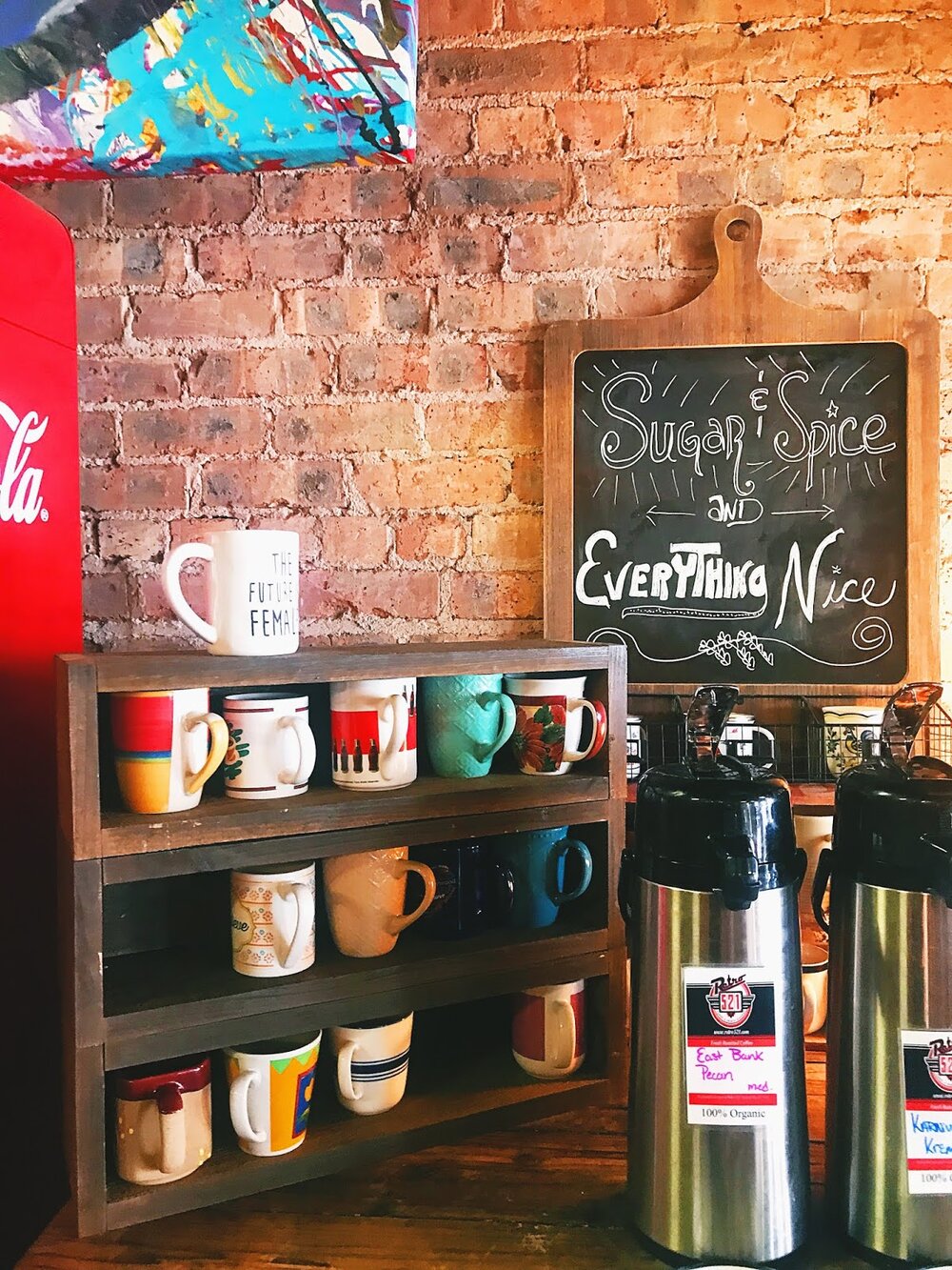 Travel Guide: Visiting Retro 521 Coffee Cafe & Venue In Shreveport, Bossier!