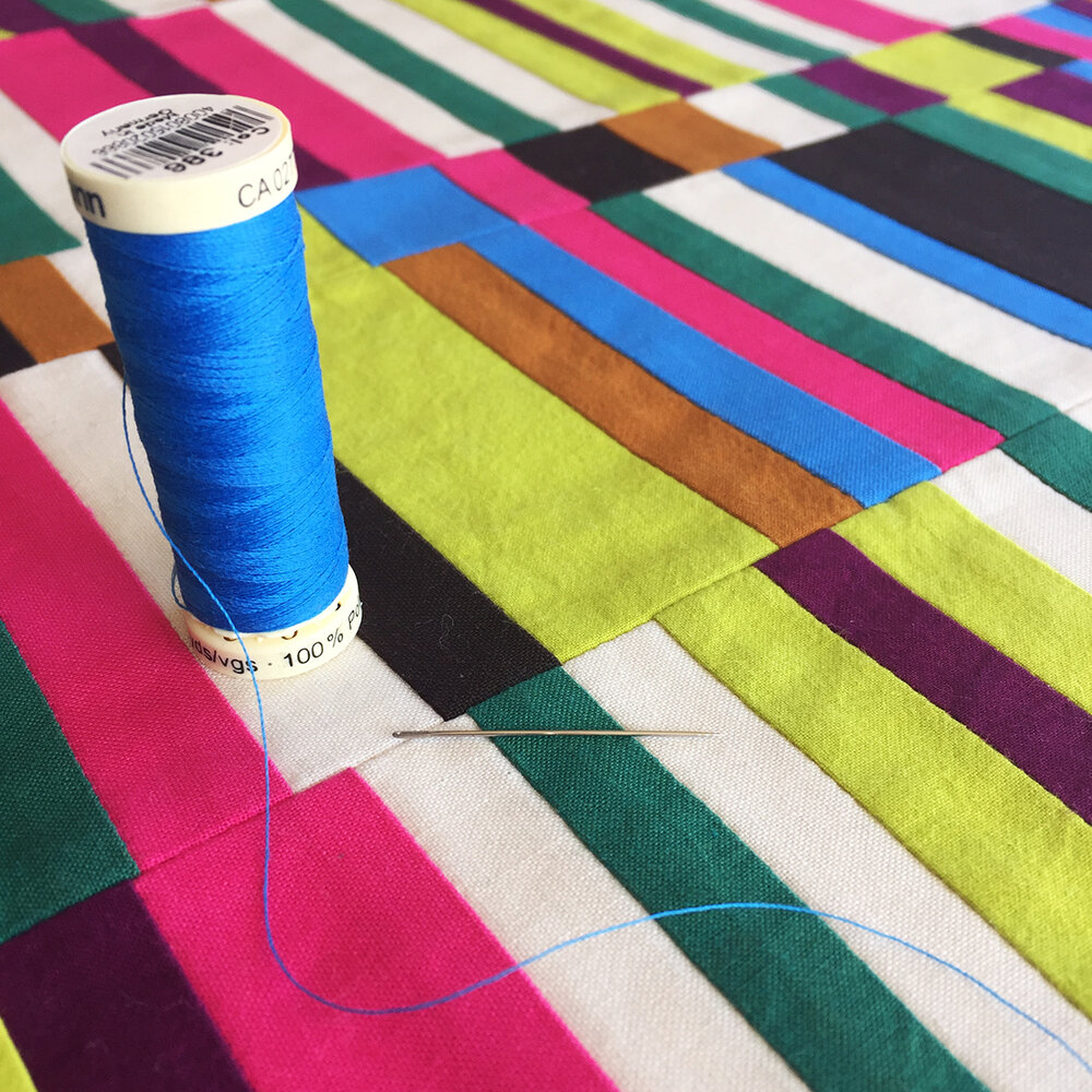 Thread for tying quilt