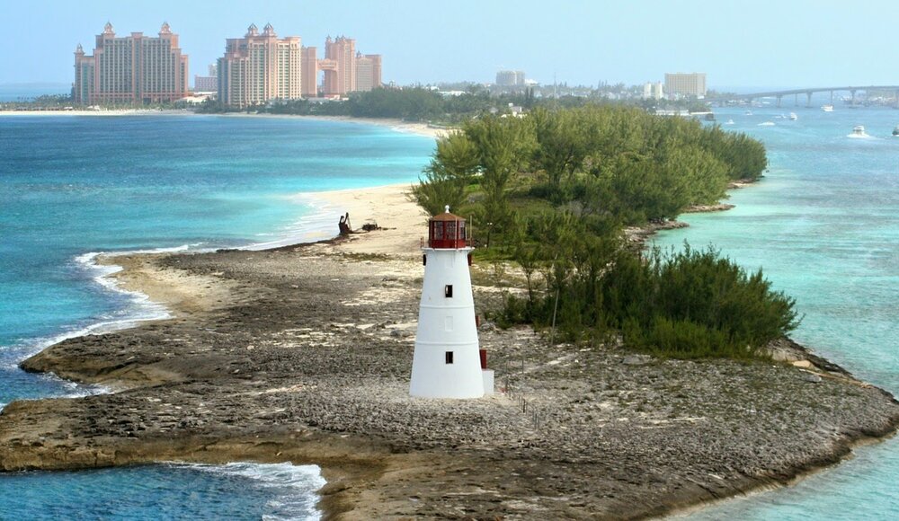 Visiting the Bahamas: A Guide to the Islands | CosmosMariners.com