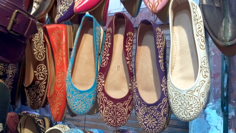 For sale: Moroccan slippers (babouches, بلغى)