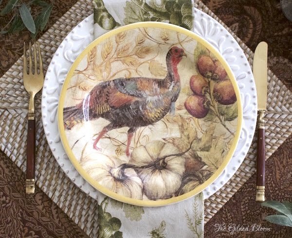 Turkey Table Setting- Creating a Mix-and-Match Thanksgiving Table- www.gildedbloom.com