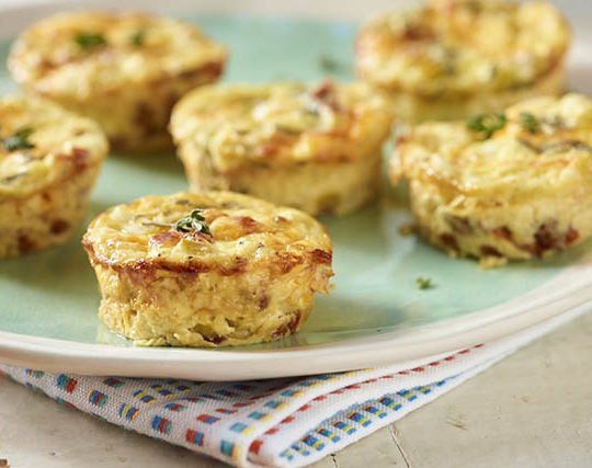 Crustless Cheddar and Sun-dried Tomato Quiches - The Dairy Alliance