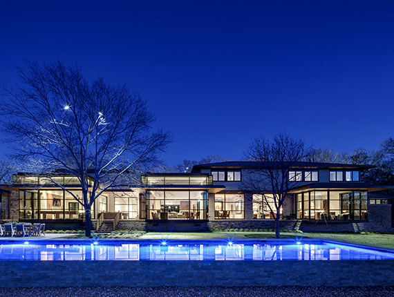 This modern contemporary home by Bernbaum/Magadini offers luxurious views from every room.